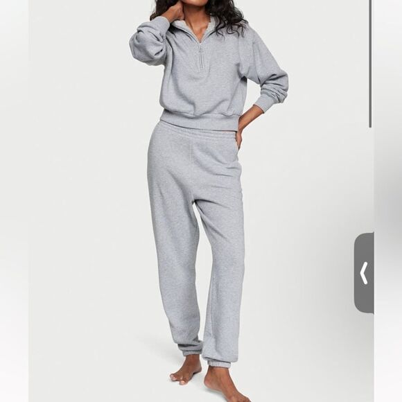VICTORIA'S SECRET
Cotton Fleece Lounge Set - Picture 1 of 5